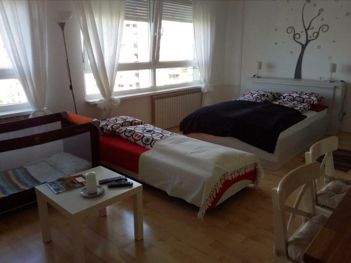 See U In Zagreb Apartment Exterior foto