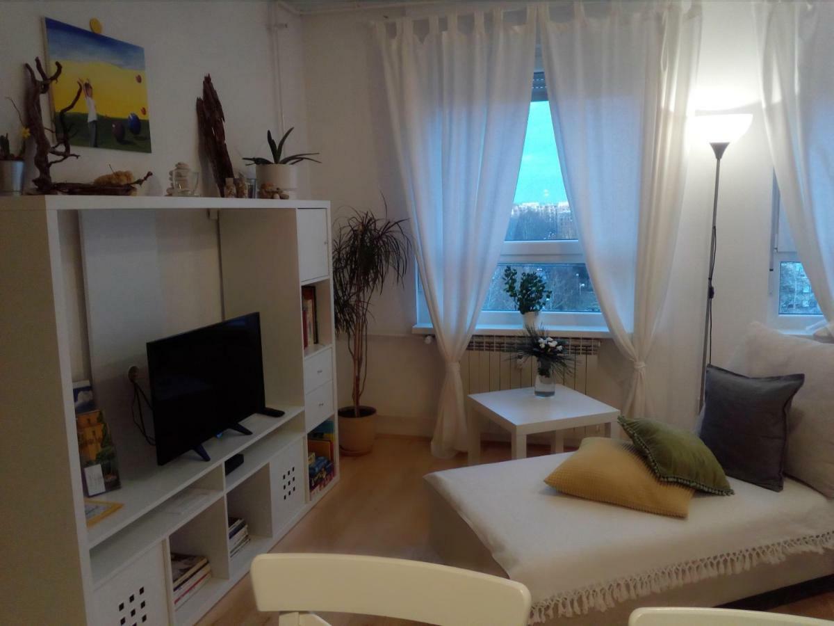 See U In Zagreb Apartment Exterior foto